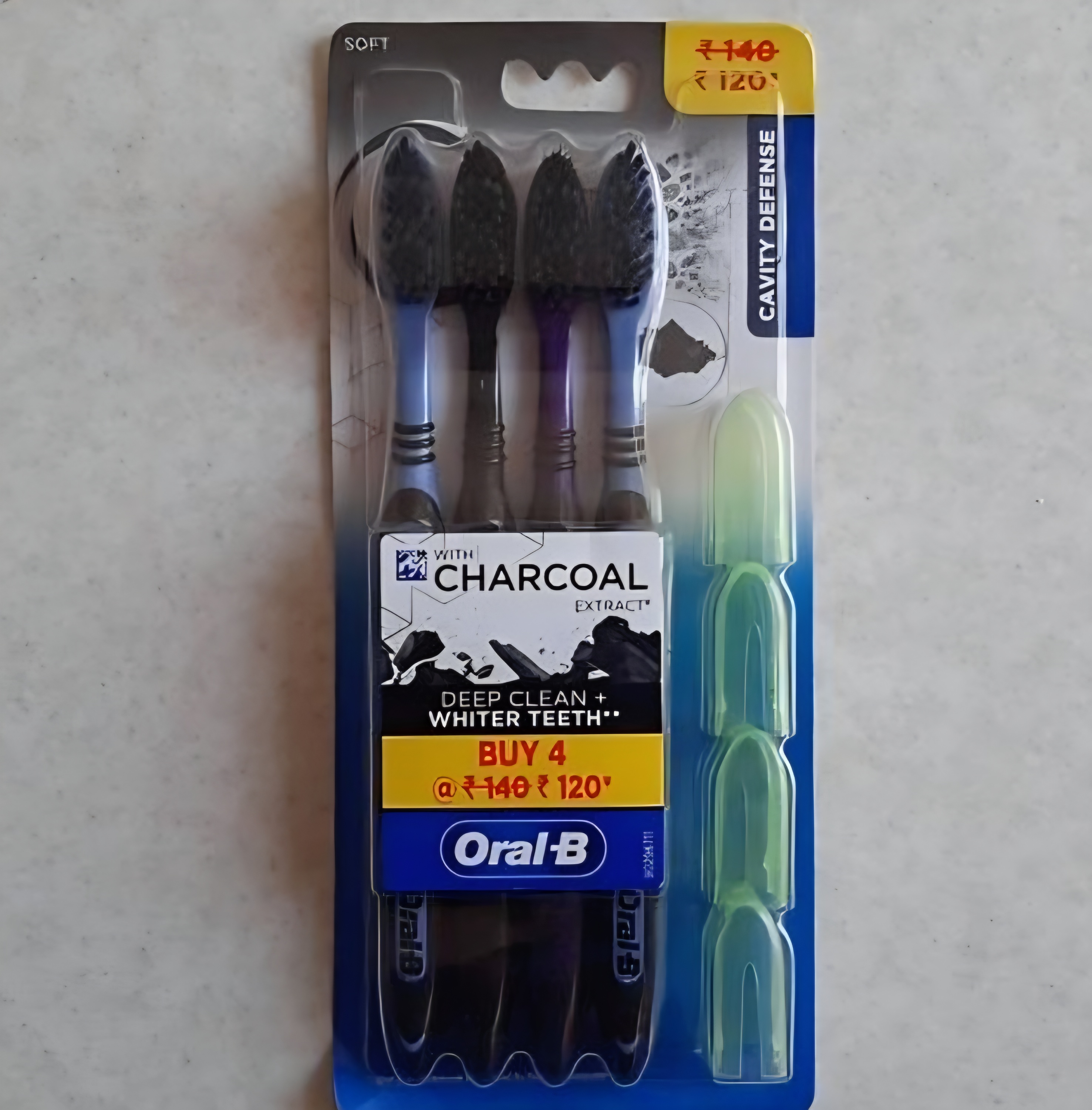 مسواک ذغالی deep clean اورال بی 